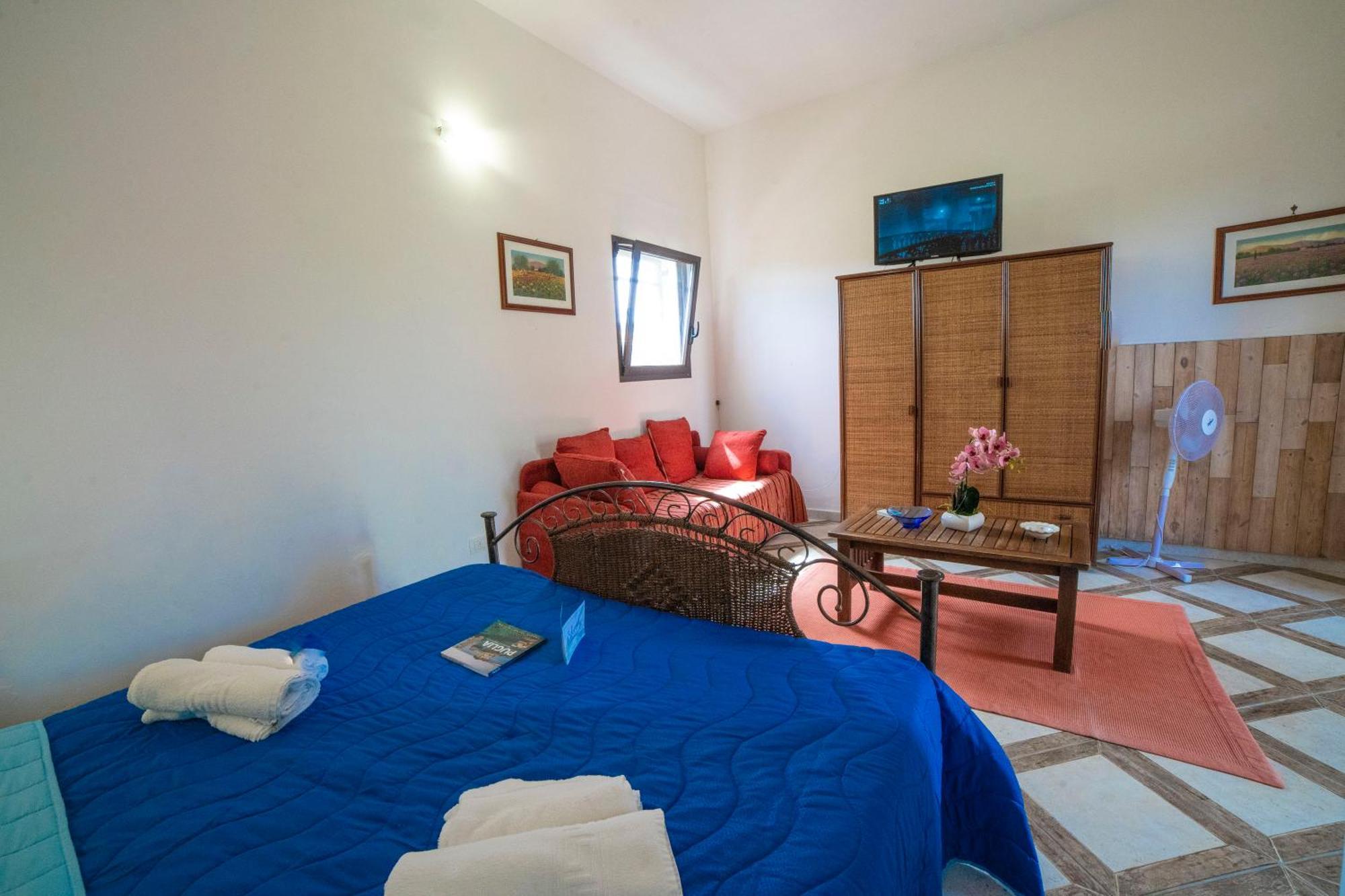 Villa Lisa Garden And Pool - Happy Rentals Melendugno Exterior photo